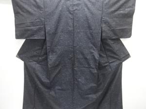 唐草模様織り出し本場泥大島紬着物
